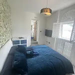 Cute And Comfy سانت هلير جيرسي