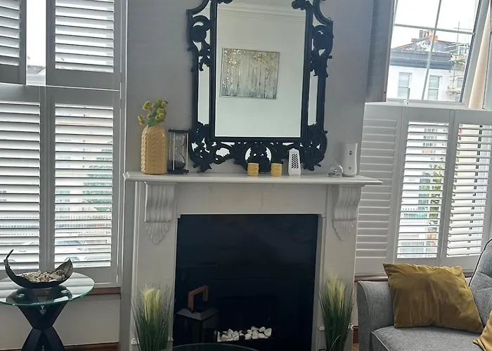 Cute And Comfy Apartament Saint Helier